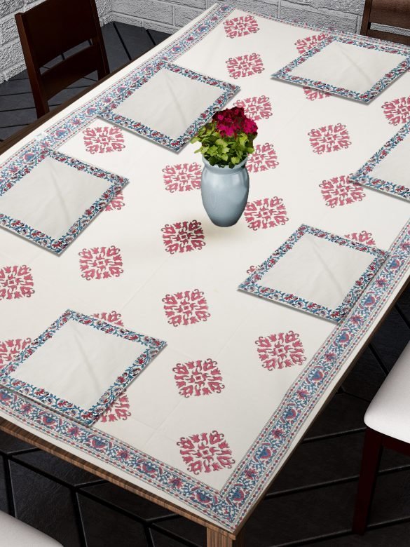 Cotton Table Cover with 6 Napkins
