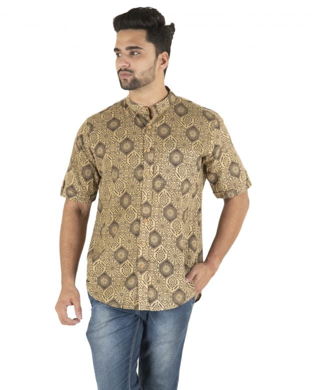 Cotton Brown Regular Fit Half Sleeve Shirt - S