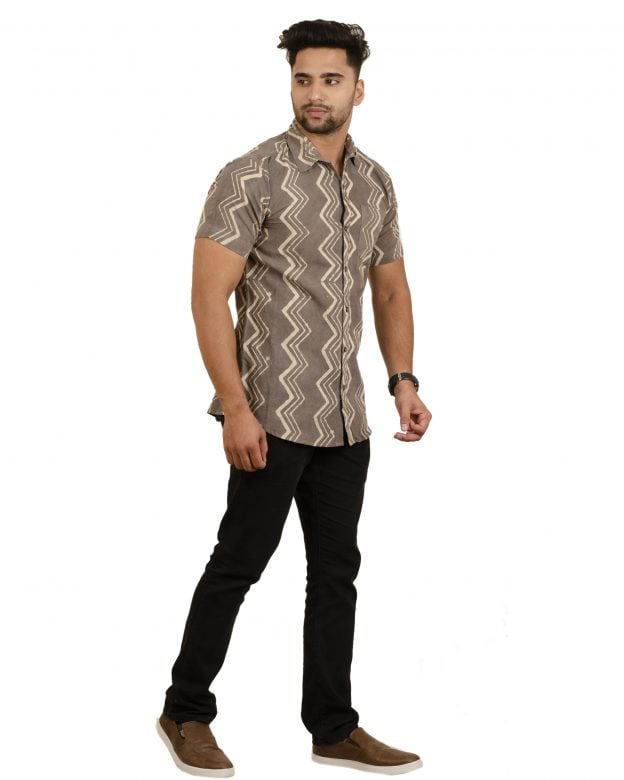 Cotton Brown Regular Fit Half Sleeve Shirt