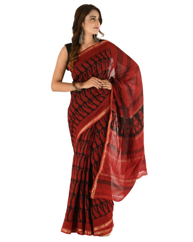 Traditional Cotton & Silk Maheshwari Border Maroon & Black Plain Saree