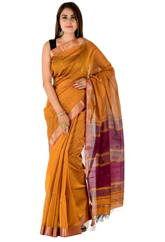 Maheswari Buti Border Saree
