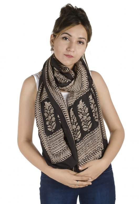 Black & Grey Free Size Printed Mulbury Silk Stole