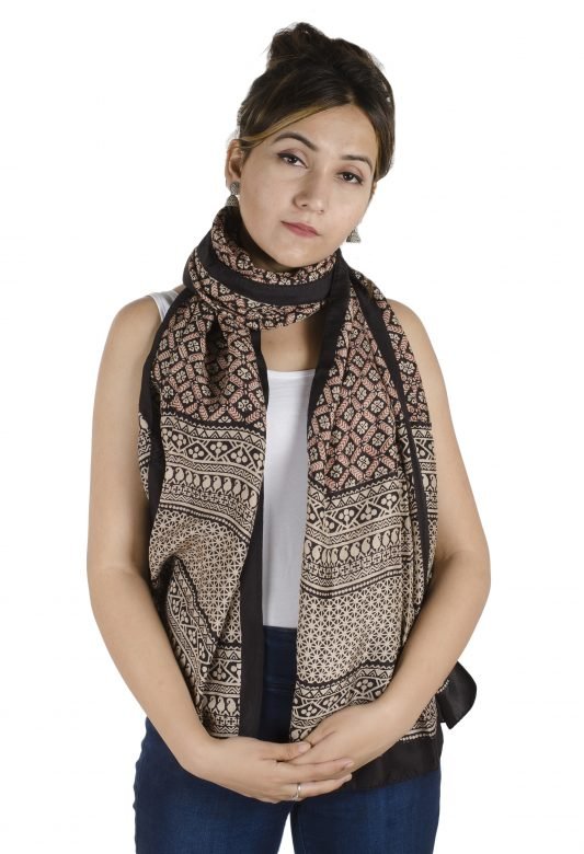 Black & Maroon Free Size Printed Mulbury Silk Stole