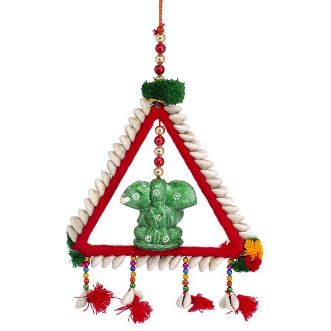 Multicolor Metal, Tera Cotta, Conch, Beads, Wool & Thread Hanging Kodi
