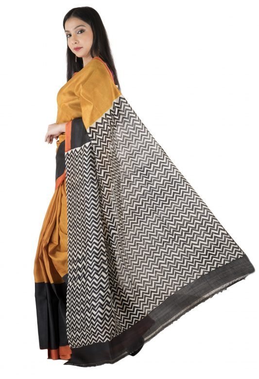 Multicolor Cotton Silk Saree With Blouse Piece