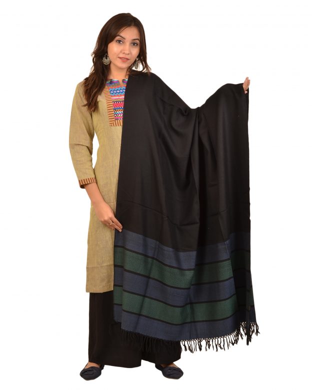 Womens Handwoven Woolen Black Freesize Shawl