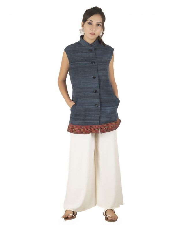 Handwoven Woolen Grey Regular Fit Sleeveless Coat