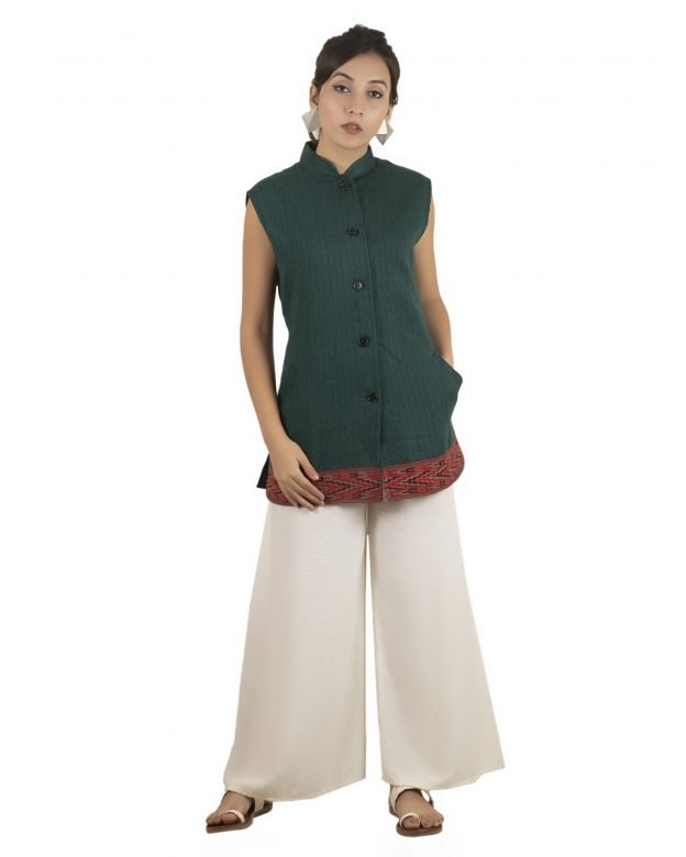 Handwoven Woolen Green Regular Fit Sleeveless Coat