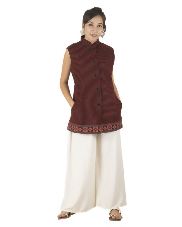 Handwoven Woolen Black Regular Fit Sleeveless Coat