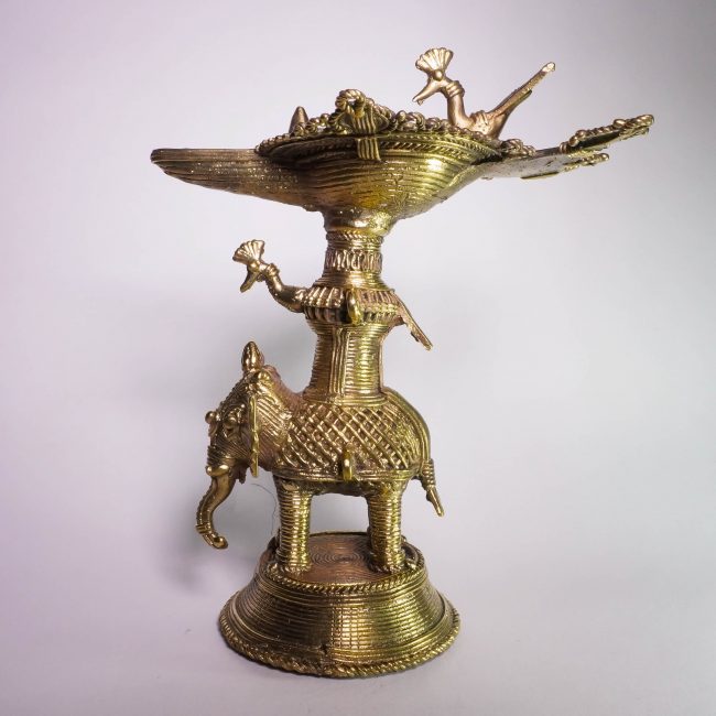 Middle Standing Diya