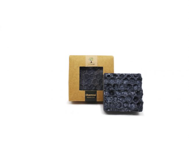 Charcoal Beeswax Soap (100 Grams)