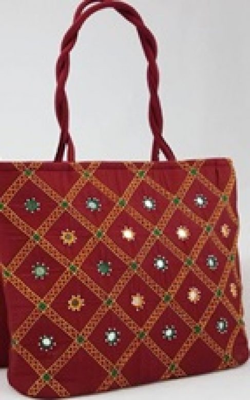 Checks Mirror Design Shopping Bag