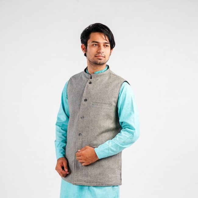 Handloom Woolen Reversible Waist Coat - 40