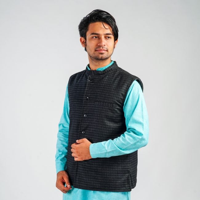 Handloom Woolen Reversible Waist Coat - 42