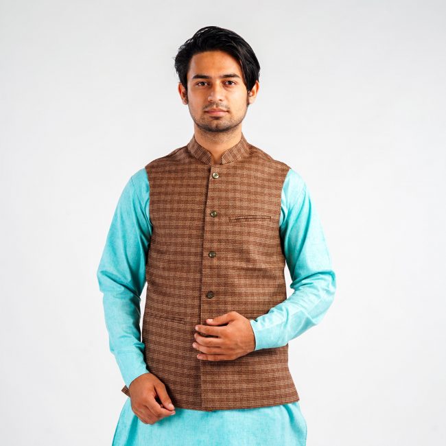 Handloom Woolen Checks Waist Coat - 38