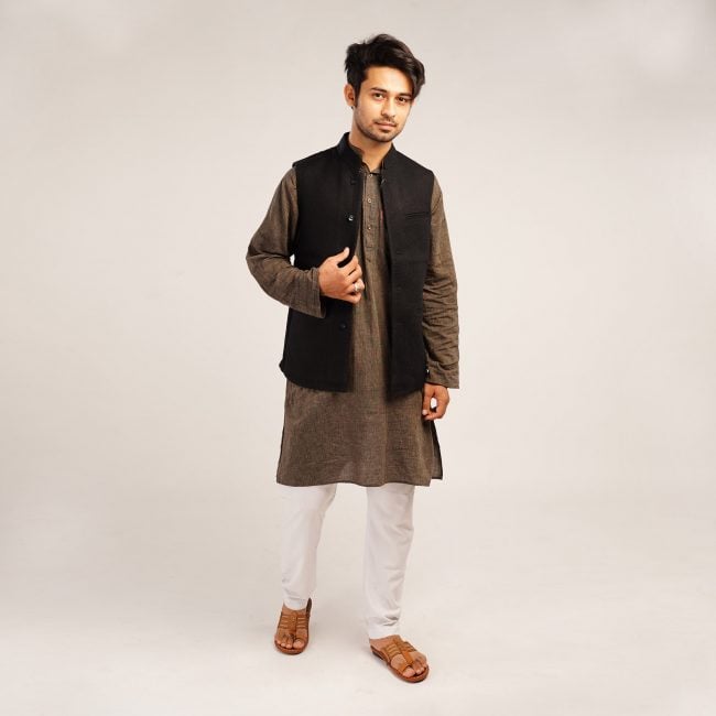 Handloom Woolen Checks Waist Coat - 38