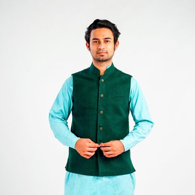Handloom Woolen Plain Waist Coat - 38
