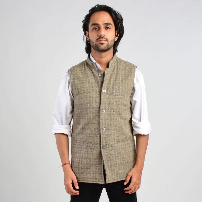 Handloom Woolen Checks Waist Coat - 42