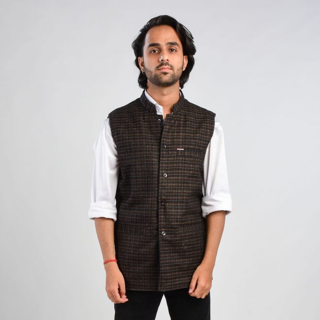 Handloom Woolen Checks Waist Coat Black - 40 Inch
