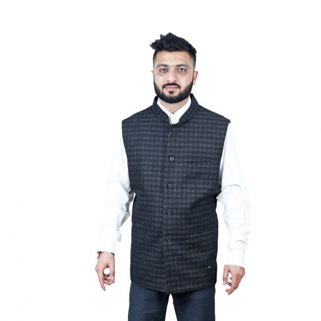 Handloom Woolen Checks Waist Coat - 46