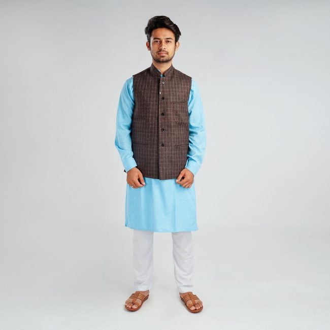 Handloom Woolen Checks Waist Coat - 38