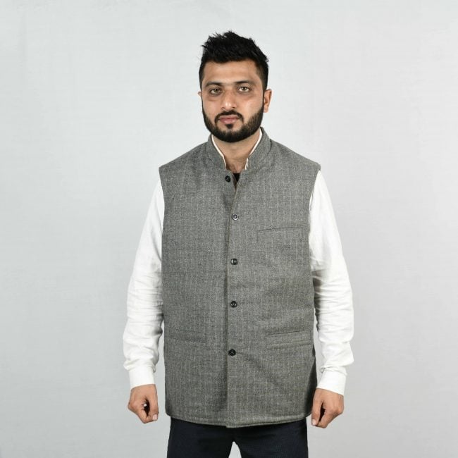 Handloom Woolen Checks Waist Coat - 42
