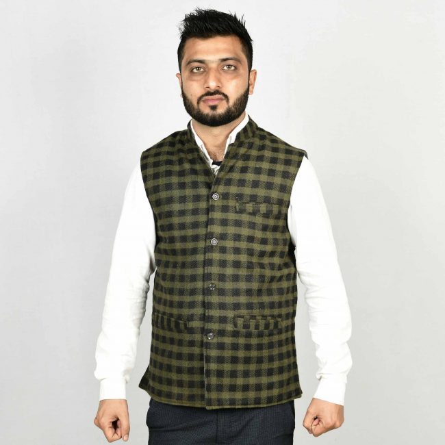 Handloom Woolen Checks Waist Coat - 36