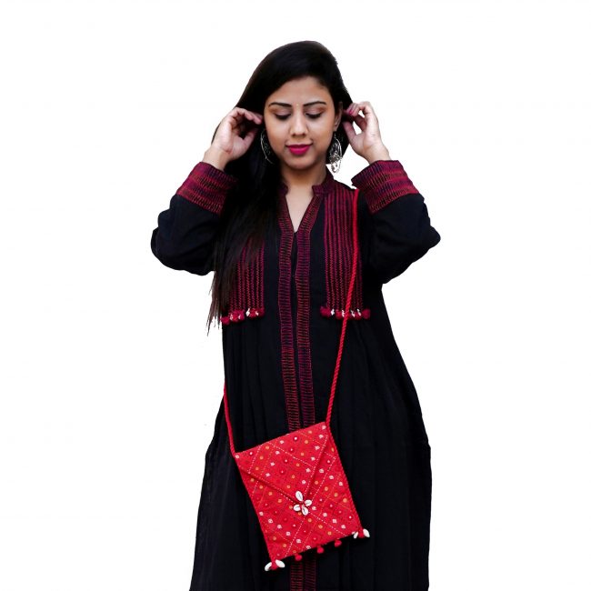 Sandur Sling Bag (24x18) Cms