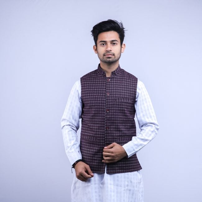 Woolen Check Maroon Waist Coat - 42