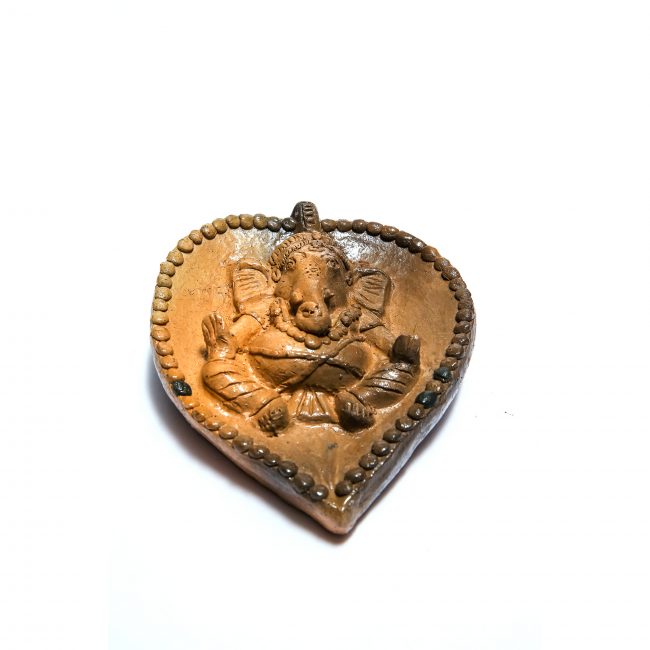 Handcrafted Brown Leaf Ganesha Designed