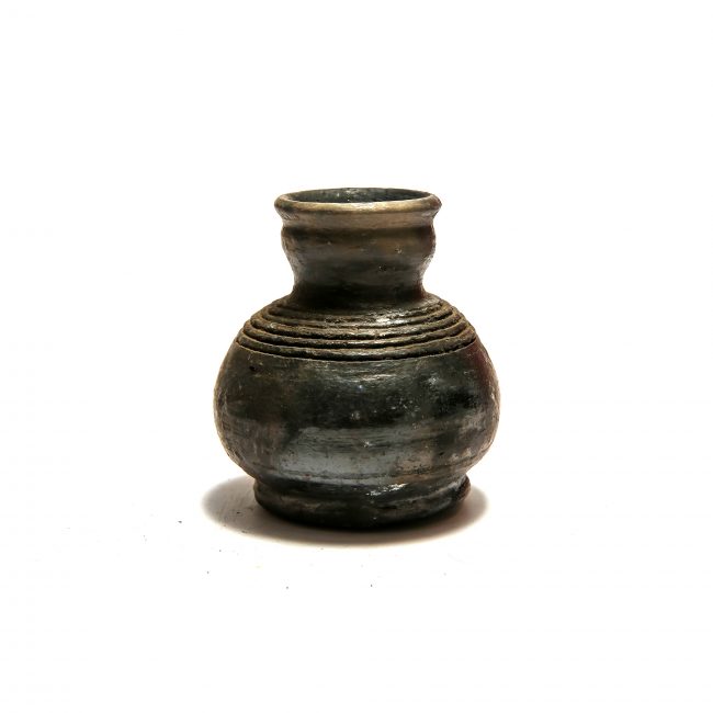 Handcrafted Brown Tabel Flower Vash