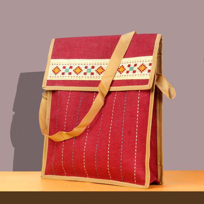 Handmade Jute Crossbody Bag - Red