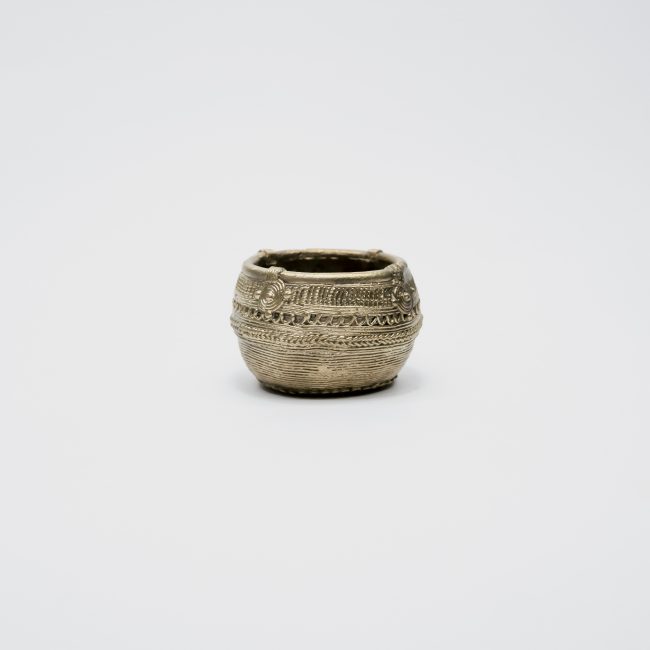 Handcrafted Dhokra Metal Mana