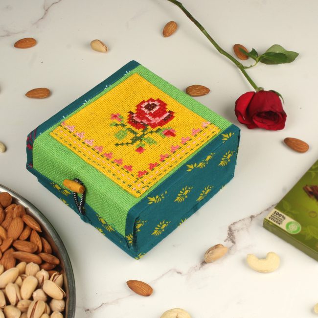 Handmade Green Jute 2 Compartment Gift Box