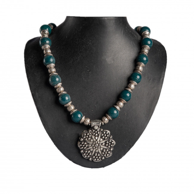 Handcrafted Bead Stone Necklace