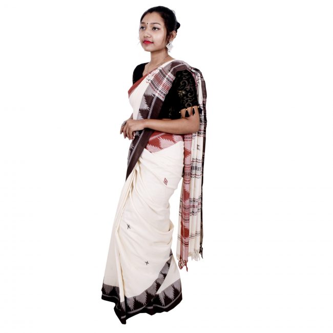 Aal Dyed hand woven Cotton Saree