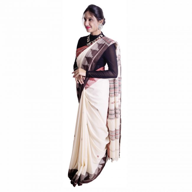Aal Dyed hand woven Cotton Saree
