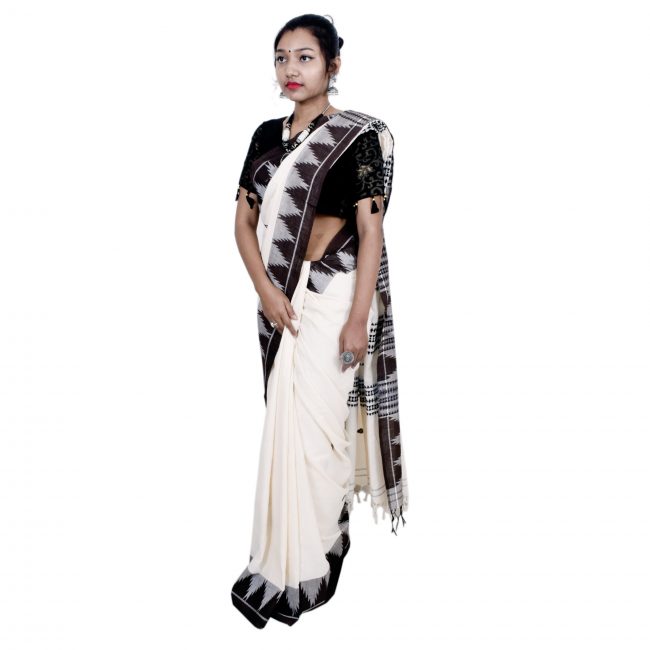 Aal Dyed hand woven Cotton Saree