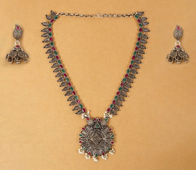 Necklace with Earrings Kannauri Style “ Multicolor