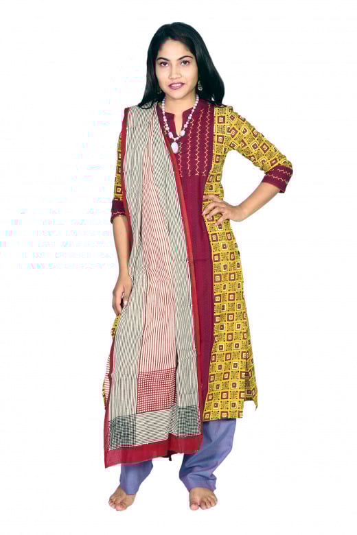 Tribes India Bagh Print Dupatta