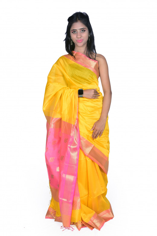 Tribes India Handwoven Maheshwari Saree