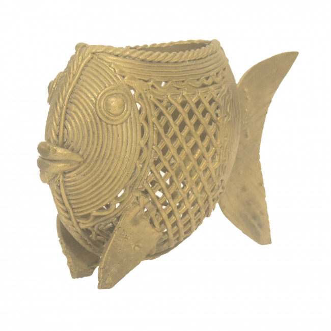 Handcrafted Fish Pen Stand Metal Craft