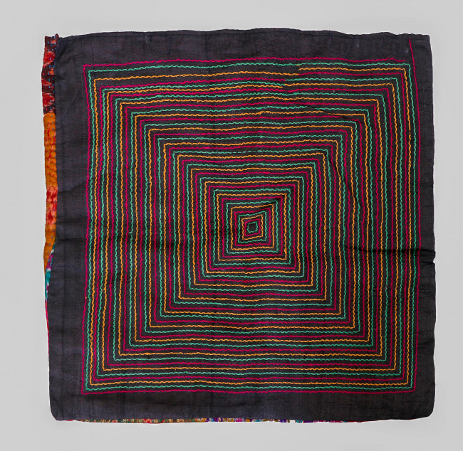 Cushion 16Ã—16 Tassar