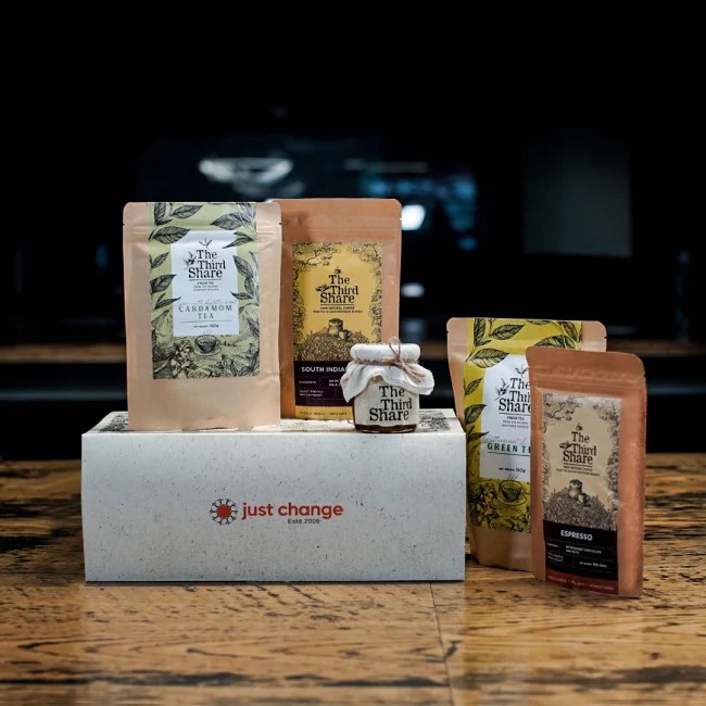 Nilgiris Precious Gift Hamper (550 Grams)