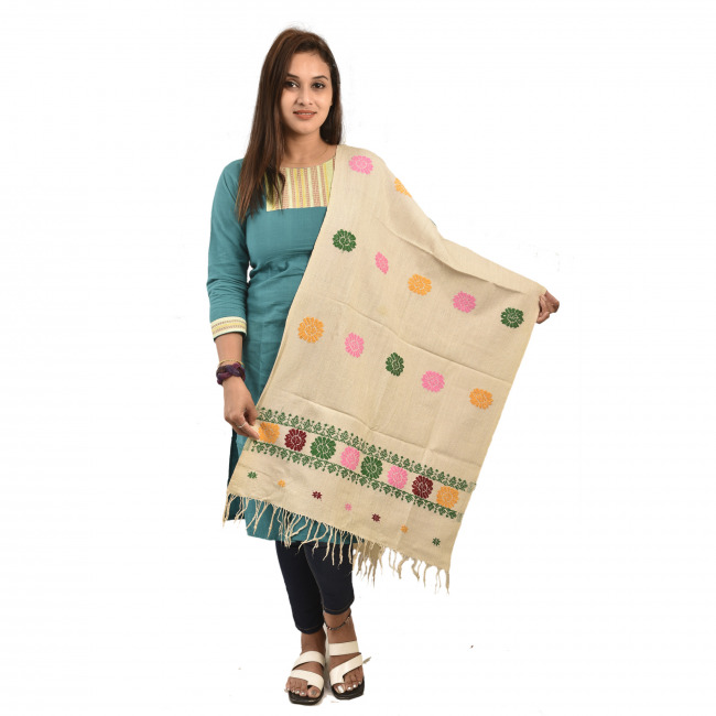Hand Woven Traditional Eri Silk Stole Dupatta By Tribal Artisans of Assam