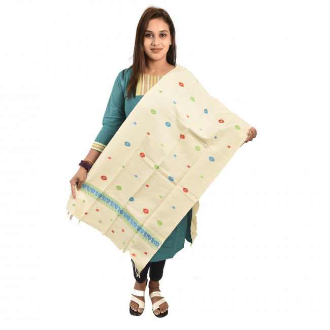 Hand Woven Traditional Eri Silk Stole Dupatta By Tribal Artisans of Assam