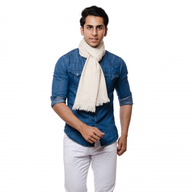 Handwoven Pure Pashmina White Muffler Leh