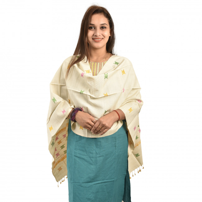 Hand Woven Traditional Eri Silk Stole By Tribal Artisans of Assam