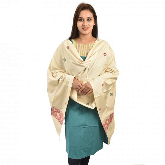Hand Woven Traditional Eri Silk Stole By Tribal Artisans of Assam