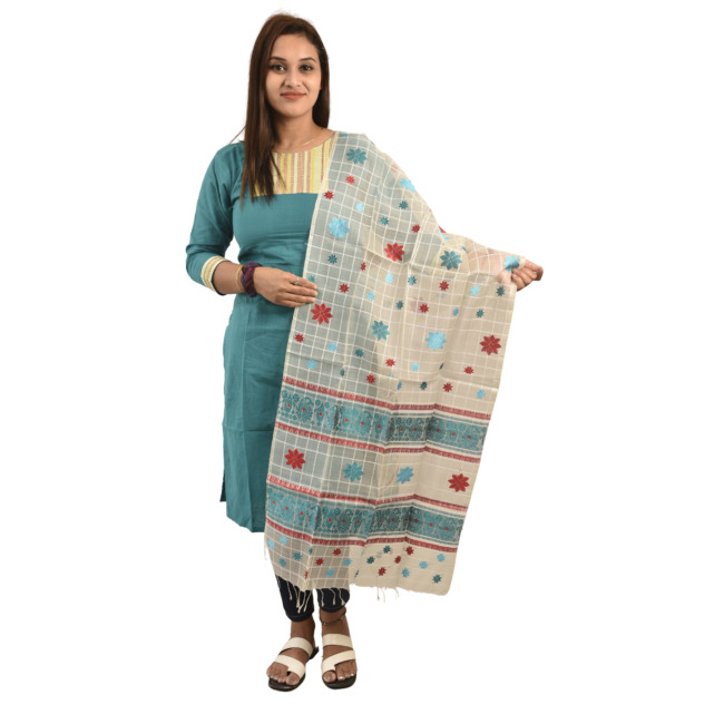 Hand Woven Traditional GWTHANG BILAI Stole By Tribal Artisans of Assam